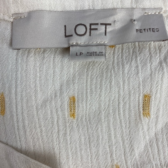 ⭐️LOFT Lightweight Textured Shimmer Peasant Blouse - Picture 6 of 7